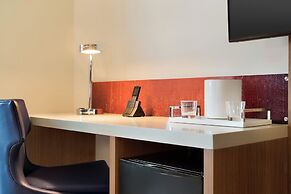 The Landing Hotel at Rivers Casino & Resort