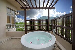 Huayu Resort & Spa Yalong Bay Sanya