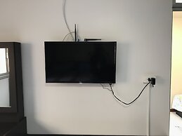 Muangthongthani Rental by Khun Dan