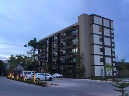 The Residence Thepkanjana