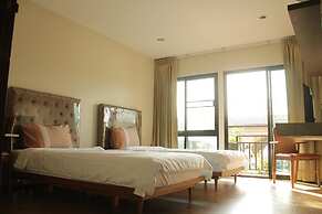 The Residence Thepkanjana