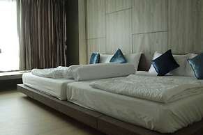 The Residence Thepkanjana