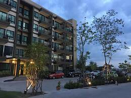 The Residence Thepkanjana