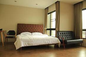 The Residence Thepkanjana