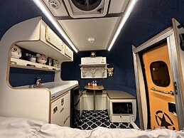 GoldenRoot Hotel in Gimhae