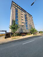 GoldenRoot Hotel in Gimhae