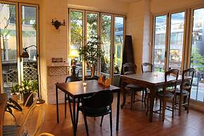 GONGGAN Residence Hotel