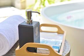 Fushifaru Maldives 50% off on sea plane roundtrip 04 nights & above