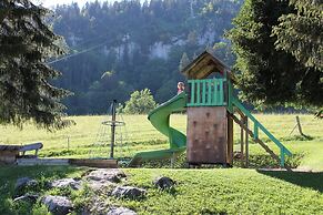 Leysin Lodge