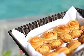 Aira Boutique Hoi An Hotel & Villa