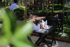 Aira Boutique Hoi An Hotel & Villa