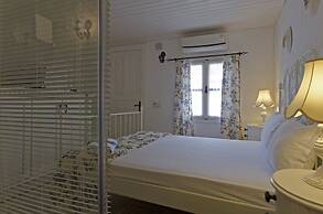 Alacati Roka Tas Otel