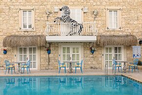 Alacati Roka Tas Otel