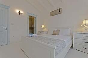 Alacati Roka Tas Otel