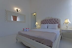 Alacati Roka Tas Otel