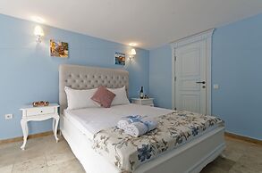 Alacati Roka Tas Otel
