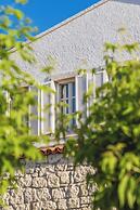 Alacati Roka Tas Otel