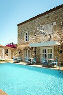 Alacati Roka Tas Otel
