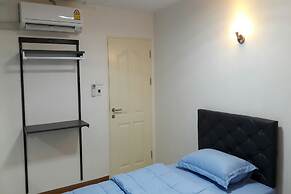 Sweet Pillow Hostel & Café