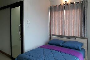 Sweet Pillow Hostel & Café