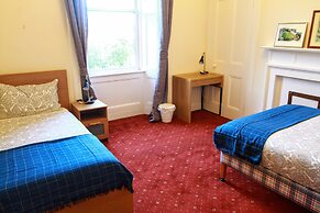 Airdenair Guest House