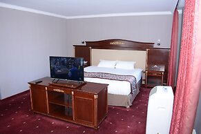 White House Hotel