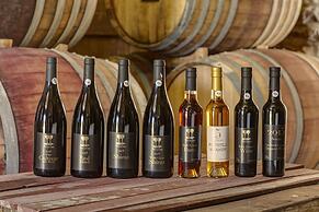 Neuras Wine & Wildlife Estate