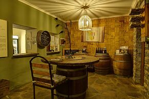 Neuras Wine & Wildlife Estate