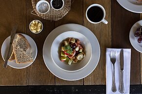 Neuras Wine & Wildlife Estate