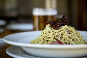 Neuras Wine & Wildlife Estate