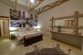 Neuras Wine & Wildlife Estate