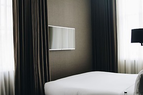 Camden Enterprise Hotel & Pub