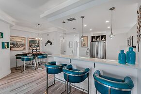 Cape Crossing Resort & Marina