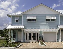 Cape Crossing Resort & Marina