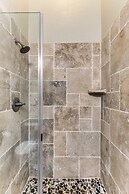 Cape Crossing Resort & Marina