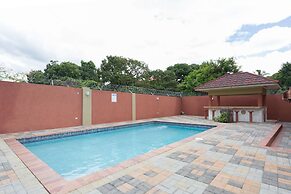 New Kingston Guest Apt at Fairway