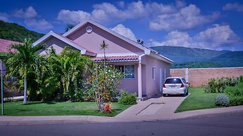 The Country Club Villa II