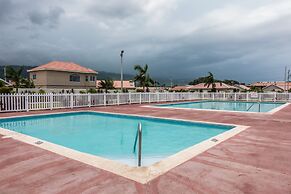 The Country Club Villa II