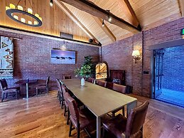 Rancho Caymus Inn