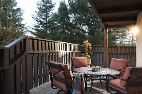 Rancho Caymus Inn