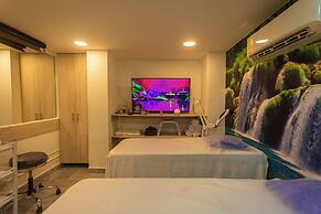 Hotel Laureles Plaza