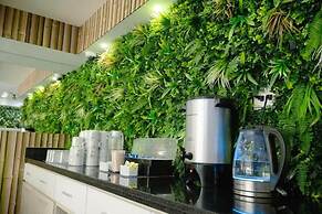 Hotel Laureles Plaza