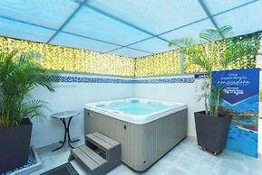 Hotel Laureles Plaza