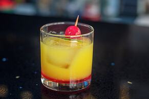 Hotel Laureles Plaza