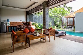 Transera Kirana Villa Seminyak