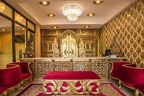 Nakaraj Princess Chiang Rai - Walking Street