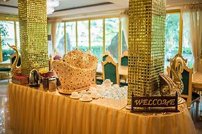 Nakaraj Princess Chiang Rai - Walking Street