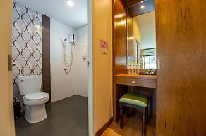 Full House Khaosan - Hostel