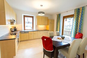 SKI-N-LAKE City Apartments