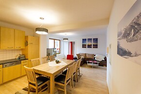 SKI-N-LAKE City Apartments